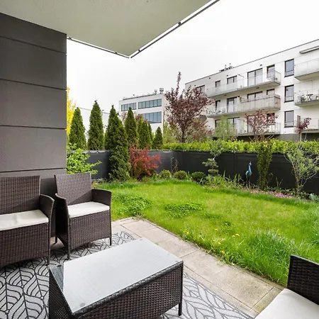 Royal Wilanow Boutique By Bookinghost *