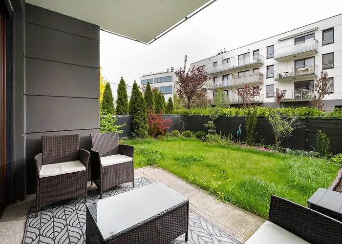 Royal Wilanow Boutique By Bookinghost *